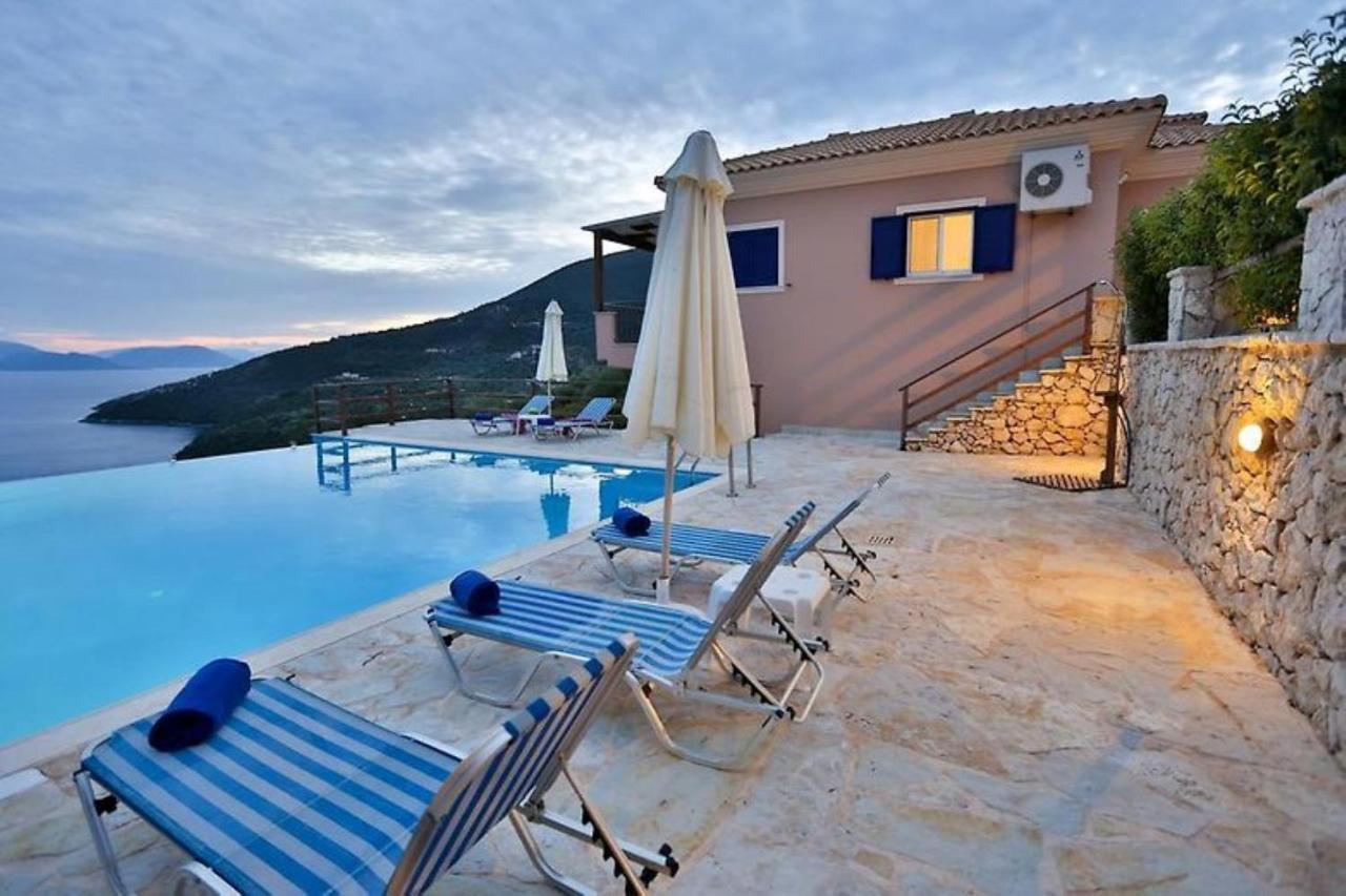 Villa Andromeda-Pegasus ซีโวตา ภายนอก รูปภาพ